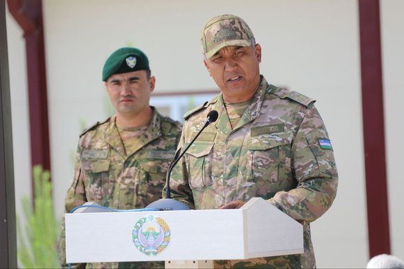 Uzbek Kazakh military units conduct exerecise near Tashkent
