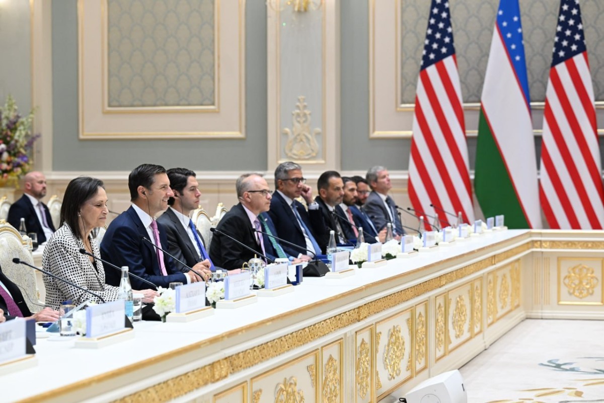 President Mirziyoyev meets U.S. business delegation and signs corporate agreements ahead of Tashkent Investment Forum 3